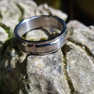 Inspirit revolving titanium ring - Callibeau Jewellery