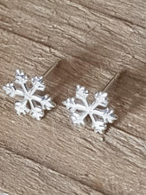 Load image into Gallery viewer, Silver snowflake stud earrings - 8mm x 8mm - Callibeau Jewellery

