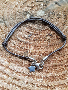Dark brown leather and stainless steel solid star bracelet - Callibeau Jewellery