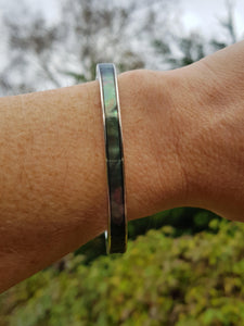Black Mother of Pearl hinged bangle with magnetic close - Callibeau Jewellery
