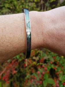 Black Mother of Pearl hinged bangle with magnetic close - Callibeau Jewellery