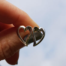 Load image into Gallery viewer, Silver heart outline earrings - Callibeau Jewellery
