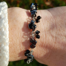Load image into Gallery viewer, Hematite bracelet with black beads - Callibeau Jewellery
