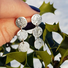 Load image into Gallery viewer, Silver textured circle drop earrings - Callibeau Jewellery
