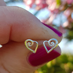 Silver, swirly heart stud earrings - Callibeau Jewellery