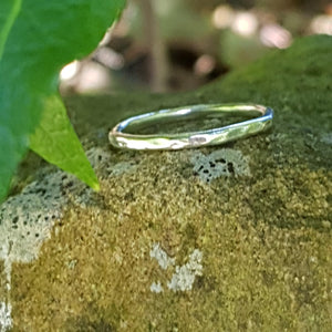 Silver, hammered round wire ring, available in various sizes - Callibeau Jewellery