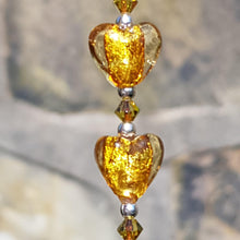 Load image into Gallery viewer, Heart shaped champagne coloured Venetian glass and silver bracelet - Callibeau Jewellery

