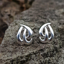 Load image into Gallery viewer, Silver entwined stud earrings - Callibeau Jewellery
