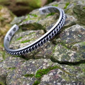 Stylish pewter magnetic bracelet - Callibeau Jewellery