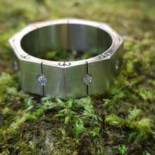 Load image into Gallery viewer, Inspirit octagonal stainless steel ring with crystals - Callibeau Jewellery

