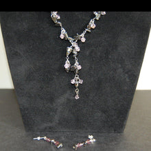 Load image into Gallery viewer, Hematite 16&quot; extendable to 18&quot; necklace with pink beads and earrings with pink beads set - Callibeau Jewellery

