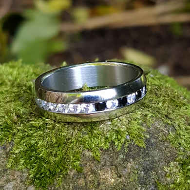 Inspirit crystal set stainless steel ring. - Callibeau Jewellery