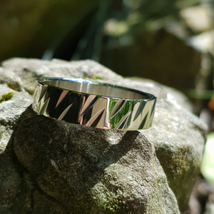 Stylish Inspirit stainless steel ring - Callibeau Jewellery