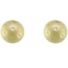 Load image into Gallery viewer, 9ct yellow gold, patterned bauble stud earrings - Callibeau Jewellery
