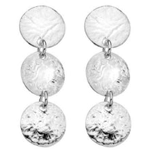 Load image into Gallery viewer, Silver textured circle drop earrings - Callibeau Jewellery
